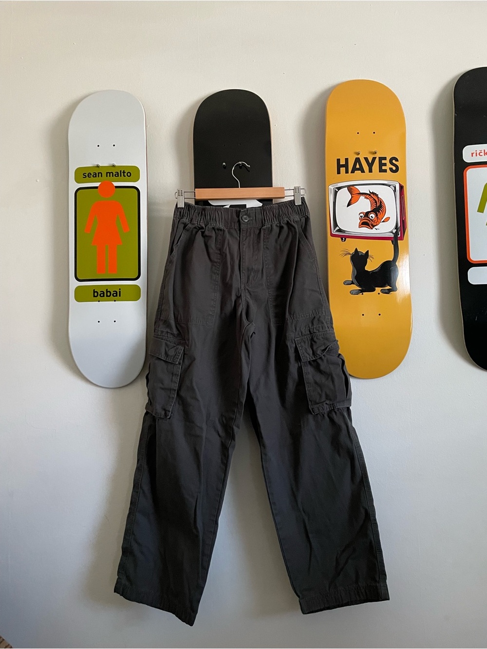 3/$15 RSQ Men's Cargo Pants in Charcoal Black